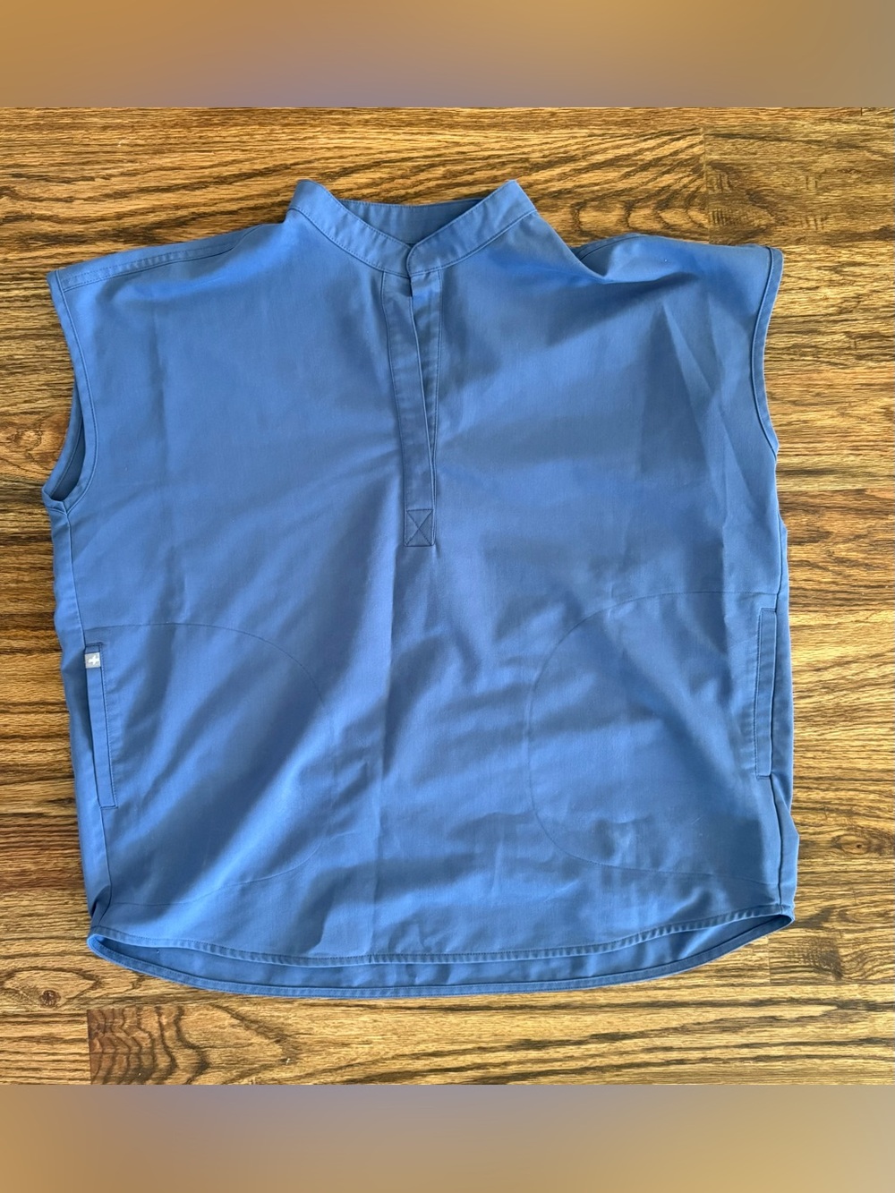 FIGS Rafaela Oversized Scrub Top, light blue, size medium